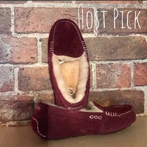 Ugg slippers/house shoes